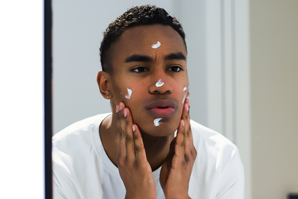 How to help clear up your teen’s acne outbreak